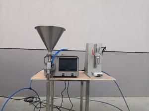 China Semi Automatic Piston Beverage Honey Shampoo Nail Cosmetic Paste Packing Filling Machine factory