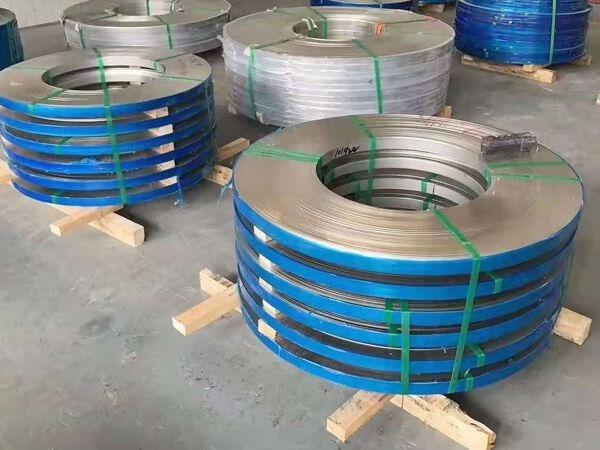 201 Mirror Polished Stainless Steel Strip 304 316 2B Cold Rolled Astm AISI JIS