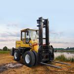Yellow Industrial Forklift Truck 6000kg Articulated Forklift Rough Terrain