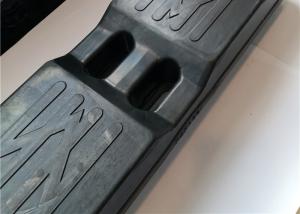 China 600mm Length Bolt On Excavator Black Rubber Pads For Kobelco E255 factory