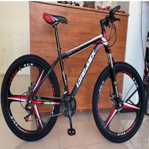 China 26&quot; Off Road Riding High Carbon Steel Mountain Bike factory