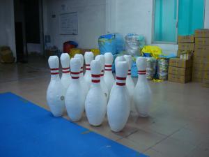 China Uv Resistant Inflatable Bowling Bottle Play In Inflatable Amusement Park factory