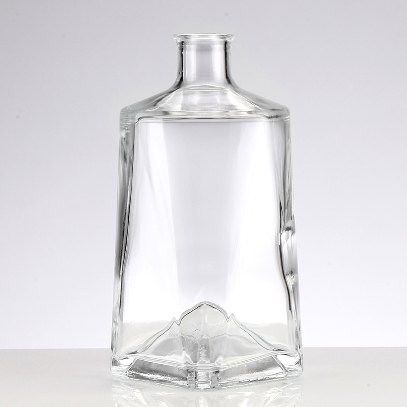 Clients' Specific Requirements 500ml Round Glass Wine Bottle with Square Bottom