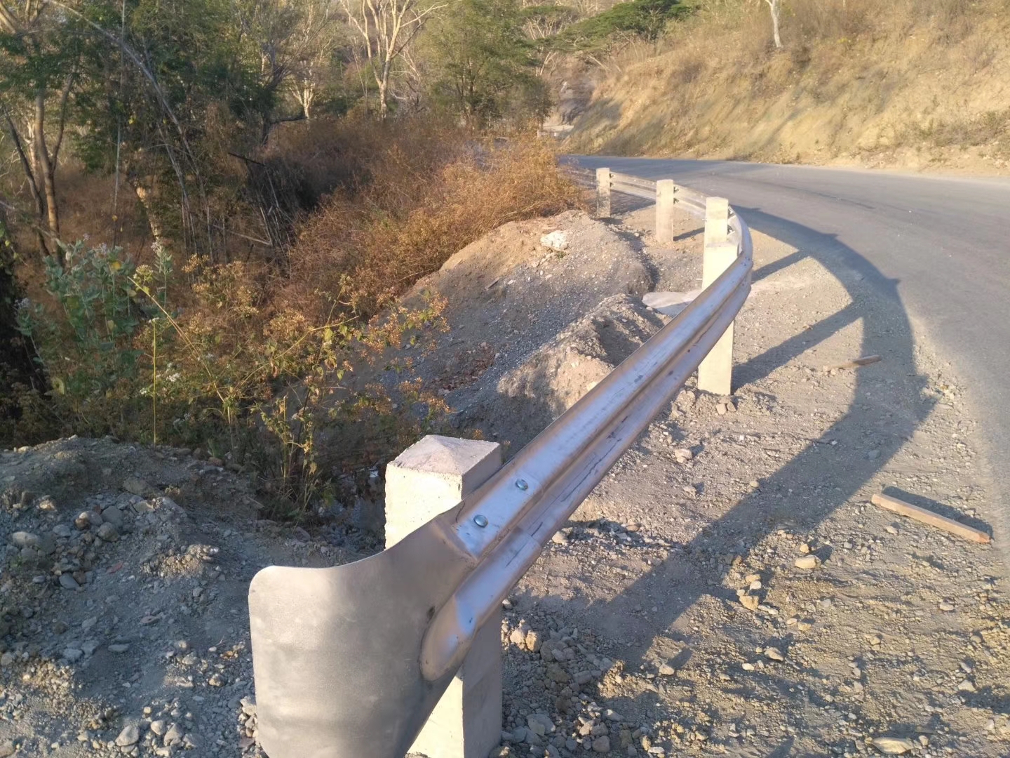 Outdoor Security Steel Highway Guardrail Road Traffic Safety Equipment W Beam