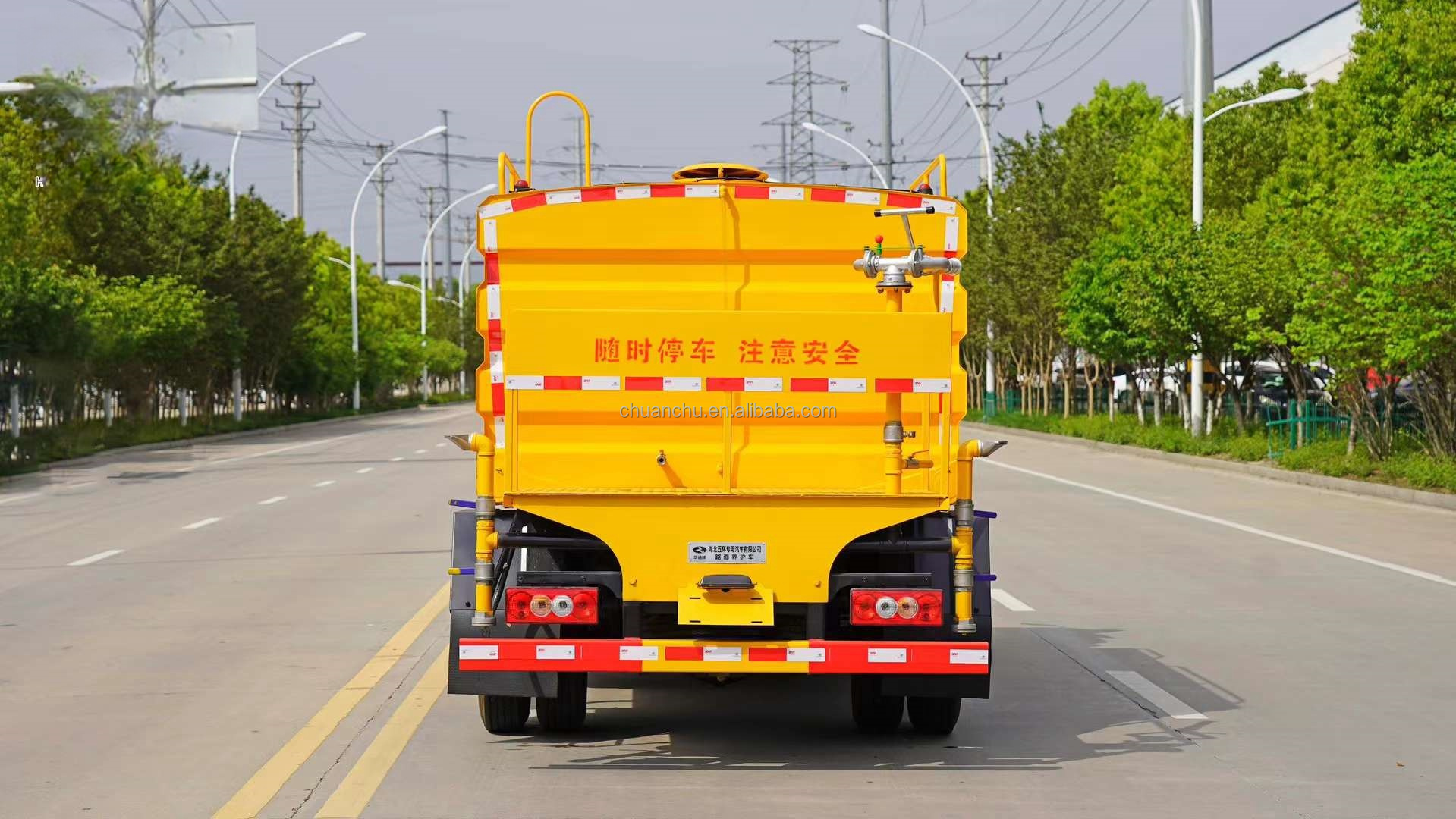 Hot Water Tanker Truck 4x2 6x4 8x4 Water Sprinkler Tank Watering Cart With Custom's Requirement Euro 3 4 5 6