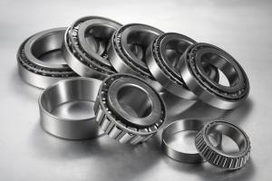 China 30324 tapered roller bearings 120x260x55 chrome steel factory