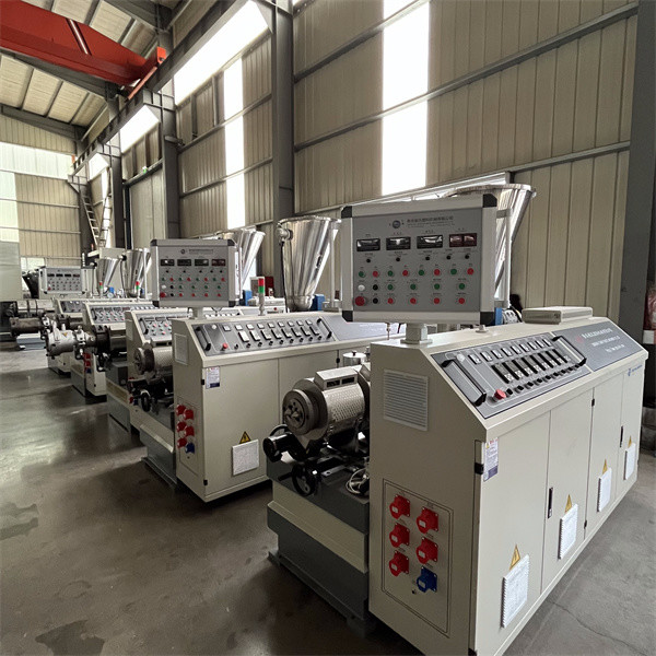 Plastic Twin Screw Extruder Machine Manufacturer Rigid UPVC Pipe Making Machine