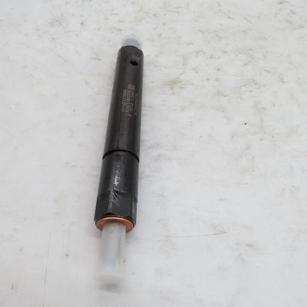 Engine spare parts WD615.69 VG1560080276 fuel Injector use for sinotruk howo truck