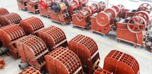 China Heavy Type Hammer Crusher hydraulic industrial technology crushing technology manufactured sand vibrating feeder factory