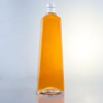 750ml Flint Glass Clear Square Round Gin Bottle with Screw Top Finish and Free