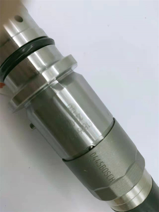 4939061 4940170 QSL8.9 Excavator engine fuel injector 3973060 3965721