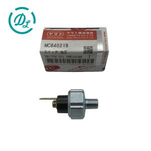China MC840219 Excavator Oil Pressure Switch Mitsubishi 6D34 Engine factory