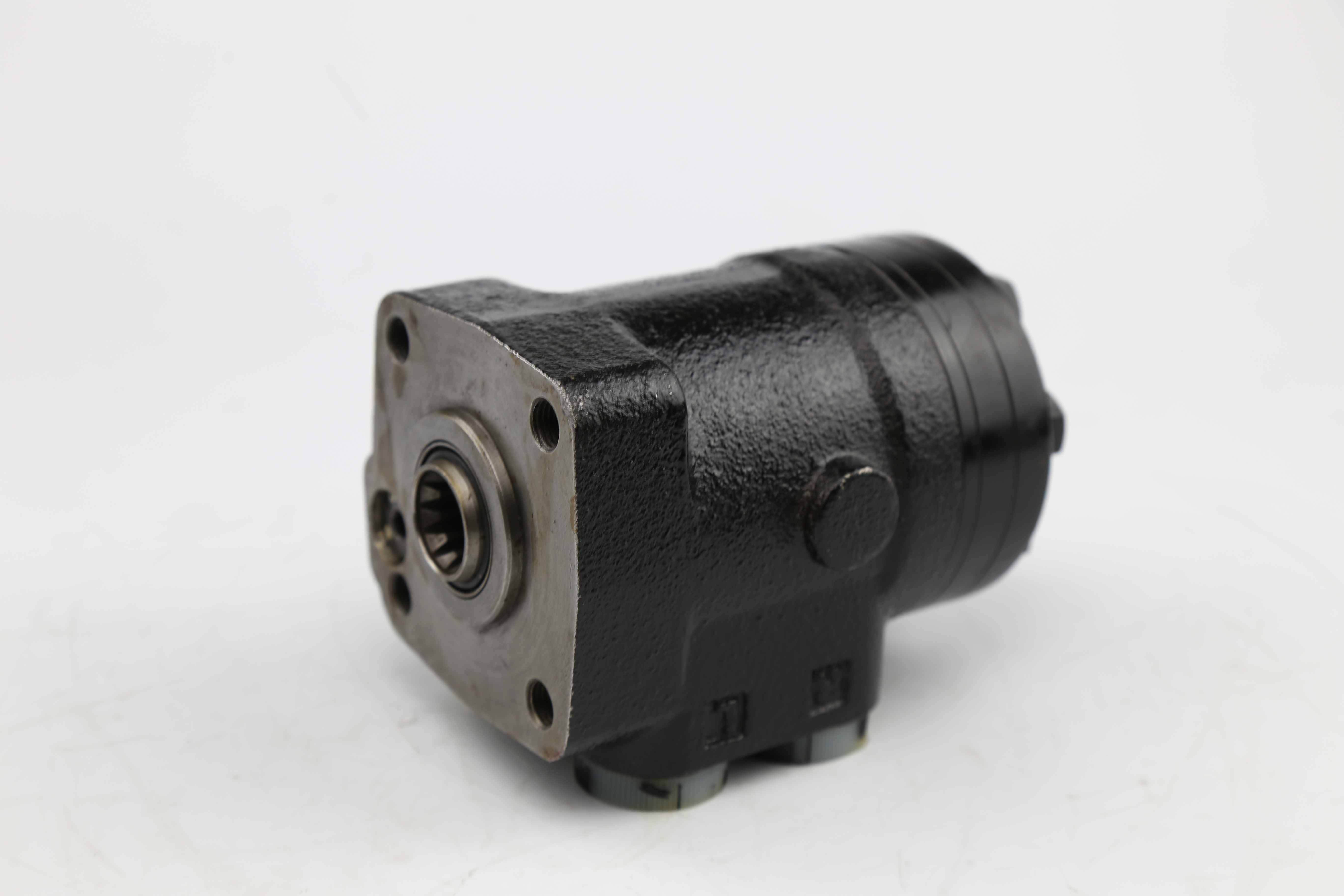Trator Spare Parts 3C001-63072 3C081-63072 for Agriculture Machinery Parts Steering Hand Pump Models M4700, M4800, M4900, M5040