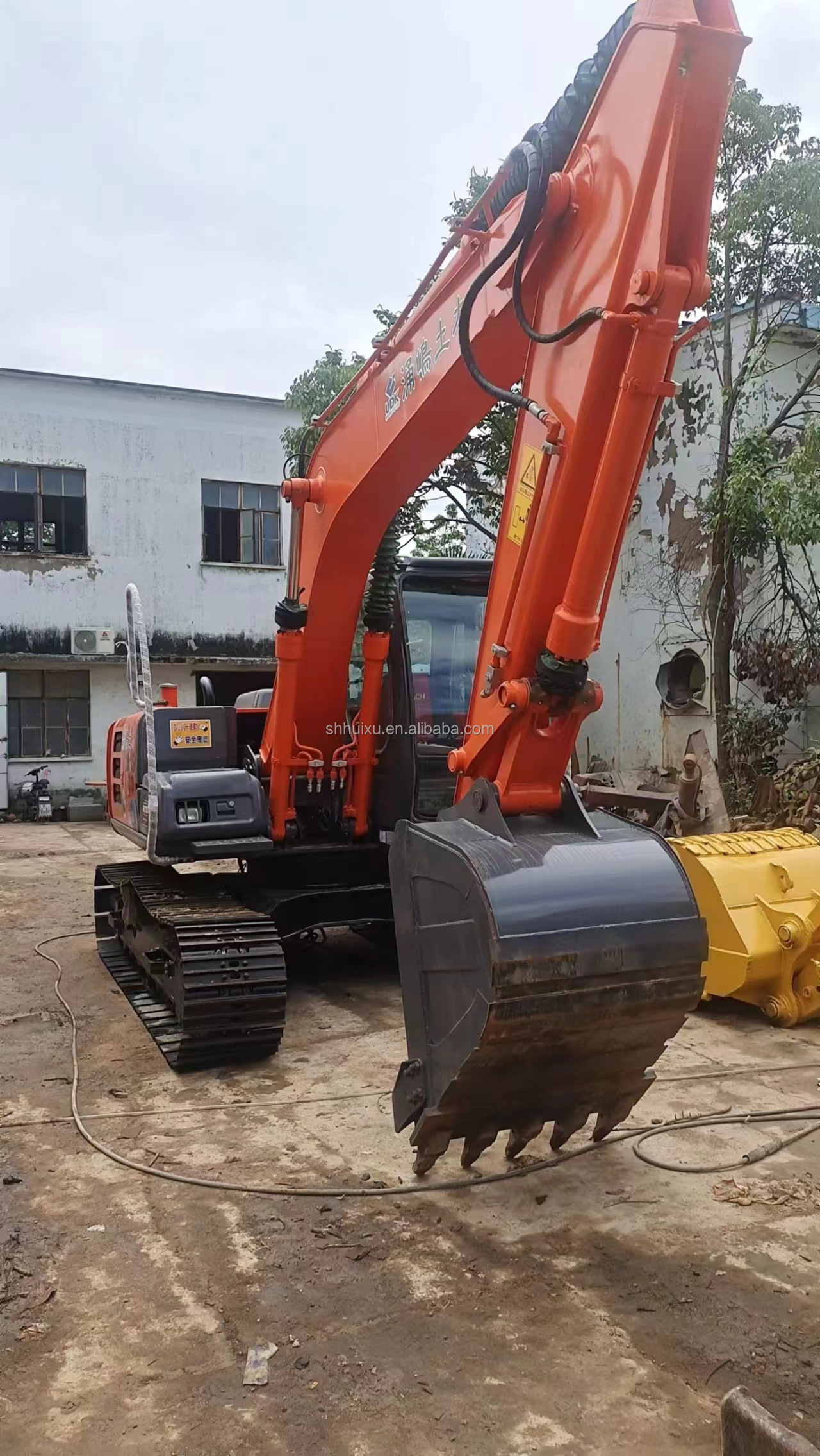 used excavator ZX130 13T crawler excavator for sale cheap price for sales