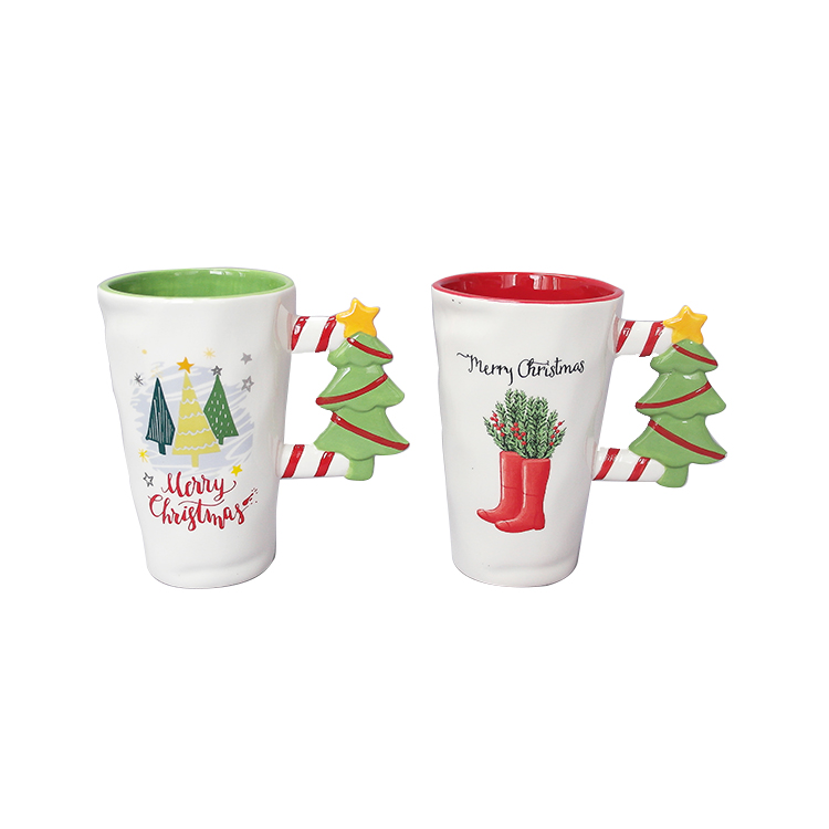 Custom 500ml Ceramic Mugs , Ceramic Christmas Cup With Tree Handle