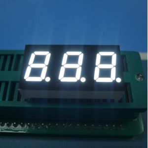 China Triple Digit 0.4inch 7 Segment LED Display with 10.16mm Digit Height and 100,000 Hours Lifespan for Outdoor and Indoor Usage factory