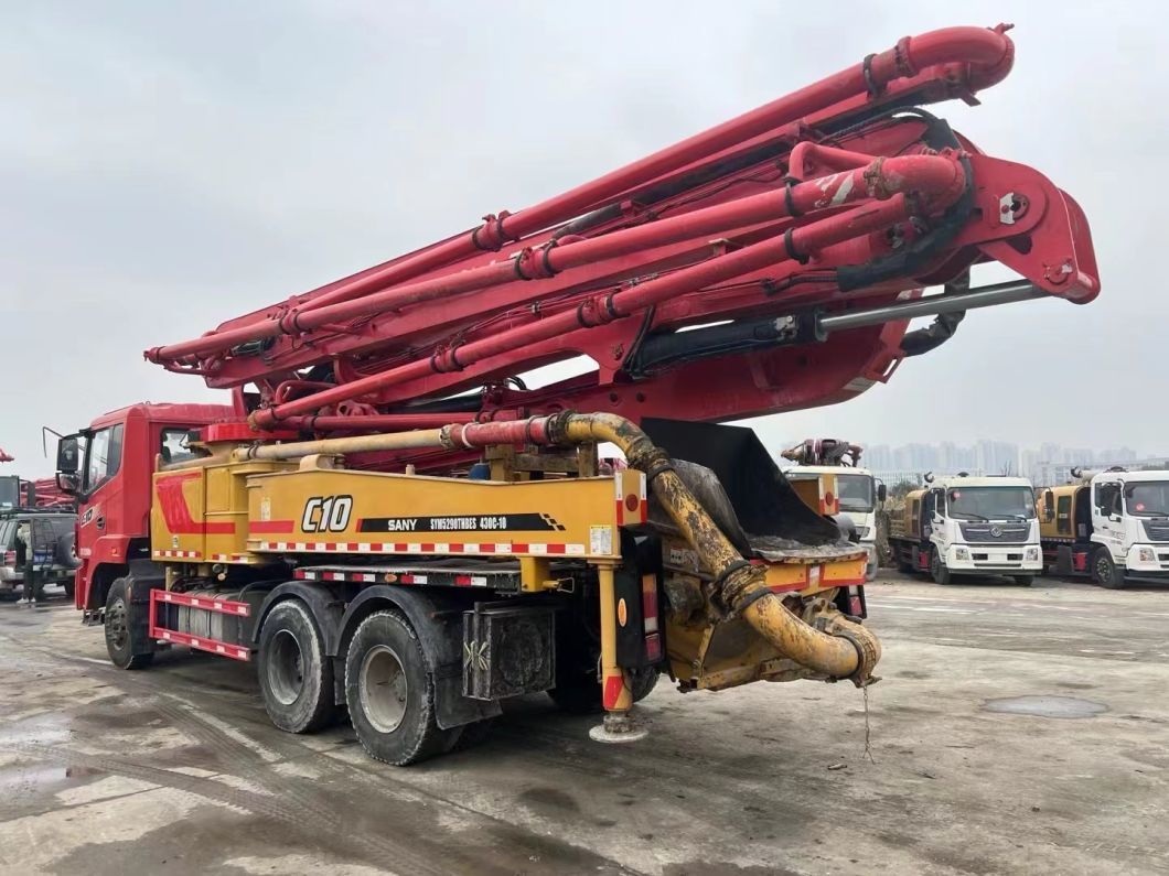 Small Concrete Pump Truck 43 M Produced in 2021