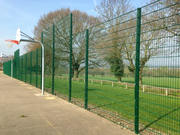 868 Double Wire Mesh Fencing Welded Panels Outdoor 2d