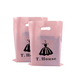 China Clothes Hdpe 12x15 Poly Mailers , 53 - 58 Micron Die Cut Handle Bag factory