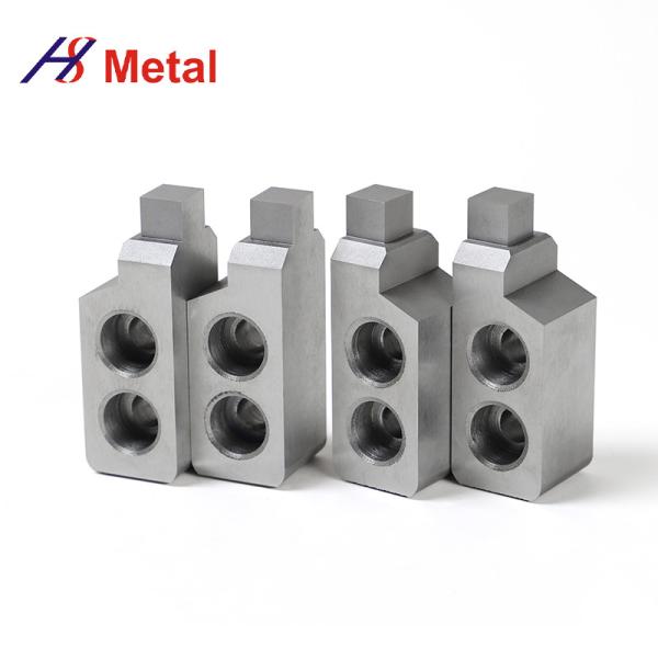 China 99.95% Molybdenum Rods Electrodes Alkaline Surface High Melting Point factory