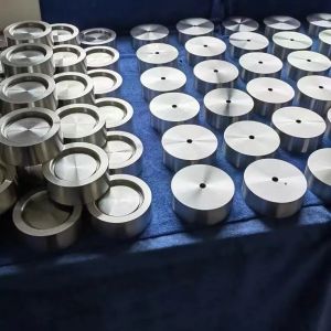Precision CNC Zirconium Products for Technical Applications
