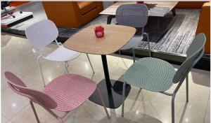 China 70cm Steel Frame Dining Table MDF Living Room Cocktail Table factory