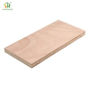 China 500kg/m3-650kg/m3 Eucalyptus Core Plywood Melamine Board 18mm factory