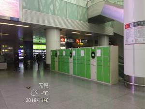 China Commercial Smart Locker System , Double Tier Plastic Gym Lockers factory