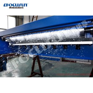 Focusun Artificial Ski Snow Park Snow World Ice Making Machine with Core