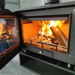 Modern Style Wall Mounted Wood Burning Fireplace Stove With Glass Door