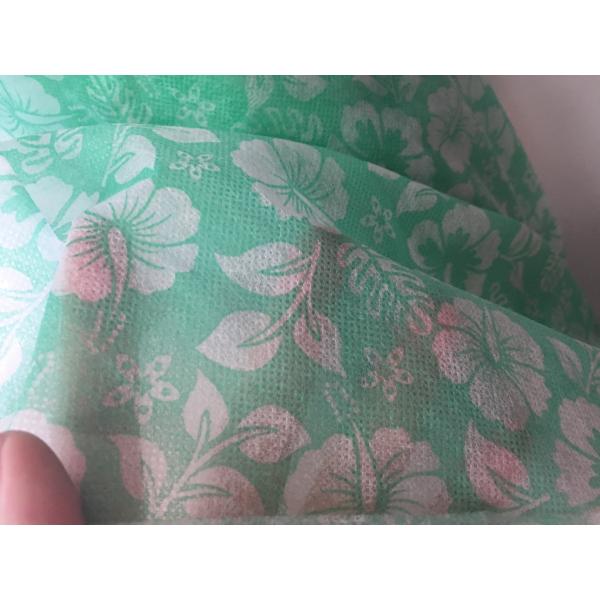 China Customized Printing PP Non Woven Fabric Anti Static For Face Mask / Home Textile factory