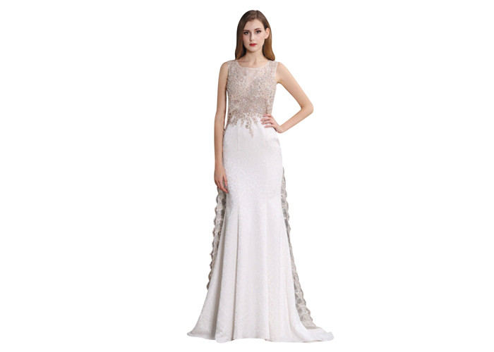 Embroidery Lace Muslim Long Evening Gowns Custom Size XS , S , M , L , XL