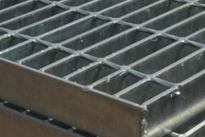 China 25x3 Galvanised Steel Grating 30mm 40mm Expanded Metal Grating factory