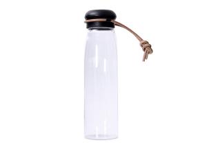 China 600ml Glass Water Drinking Bottles / Eco Friendly Glass Water Bottles factory