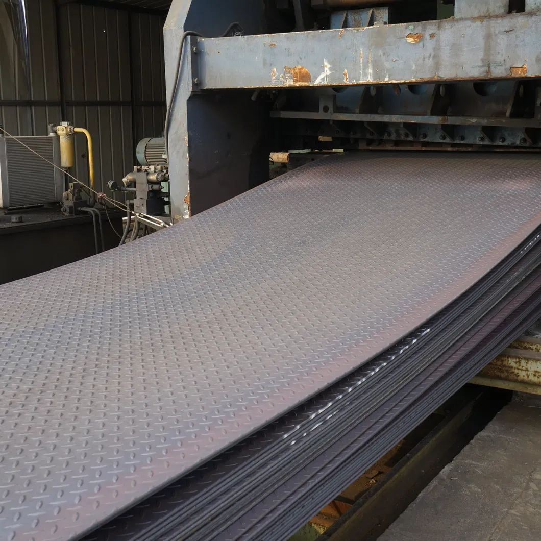 S235jr A36 Ss400 Q235B Tear Drop Mild Steel Checkered Metal Floor Plate