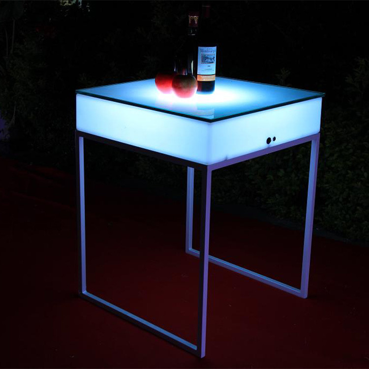 Outdoor Waterproof LED Light Cocktail Table Rechargeable Square Shape With Metal Stand