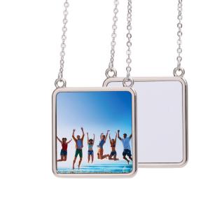China Sublimation Printing Personalized Gift DIY Square Sublimation Blank Necklace For Woman Man factory