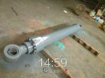 14587747 EC750 boom hydraulic cylinder