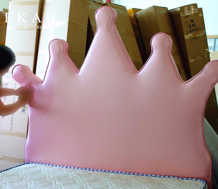 Crown Shaped Headboard High Fabric Bed For Girl