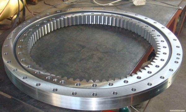 Slewing Circle Swing Circle Hitachi Excavator Parts 9129521 4376753 9184497
