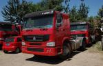 Sinotruk Howo 4x2 Tractor Trailer Truck 290 HP