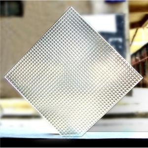 China Cross Fluted Patterned Tempered Glass Flat Decorative Shower Screen factory