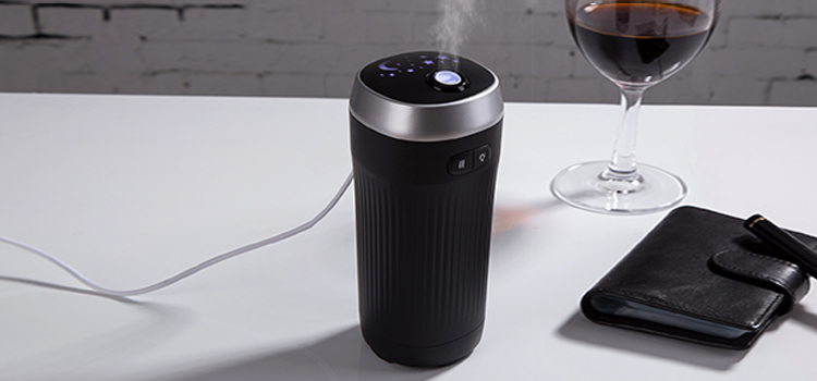 Black USB Ultrasonic Mist 65ml Car Aromatherapy Diffuser