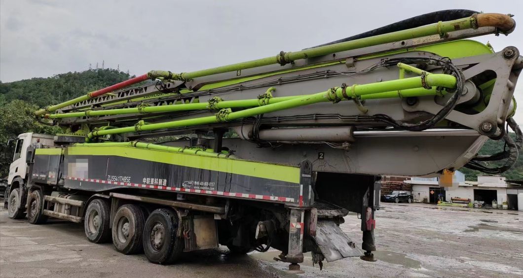 67m Concrete Pump Truck Construction Equipment Zoomlion Concrete Boom Pump