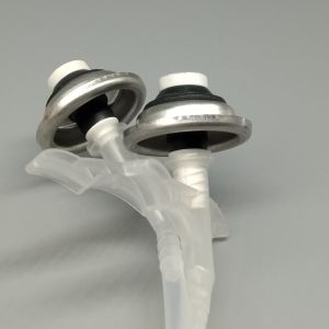 Heavy-Duty Polyurethane Sealant Valve Compatible with Standard Aerosol Cans