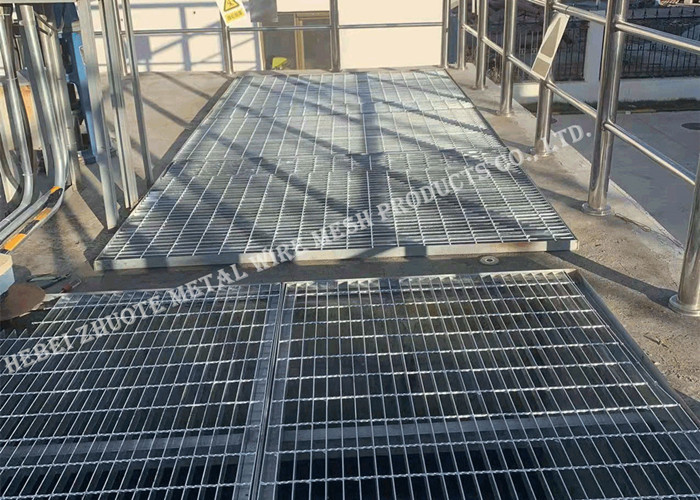 Galvanized Steel Grating Heavy Duty Compound Expanded Metal Mesh Grill