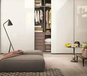China High Gloss Sliding Bedroom Closet Storage Slim Wardrobe For Small Bedroom factory