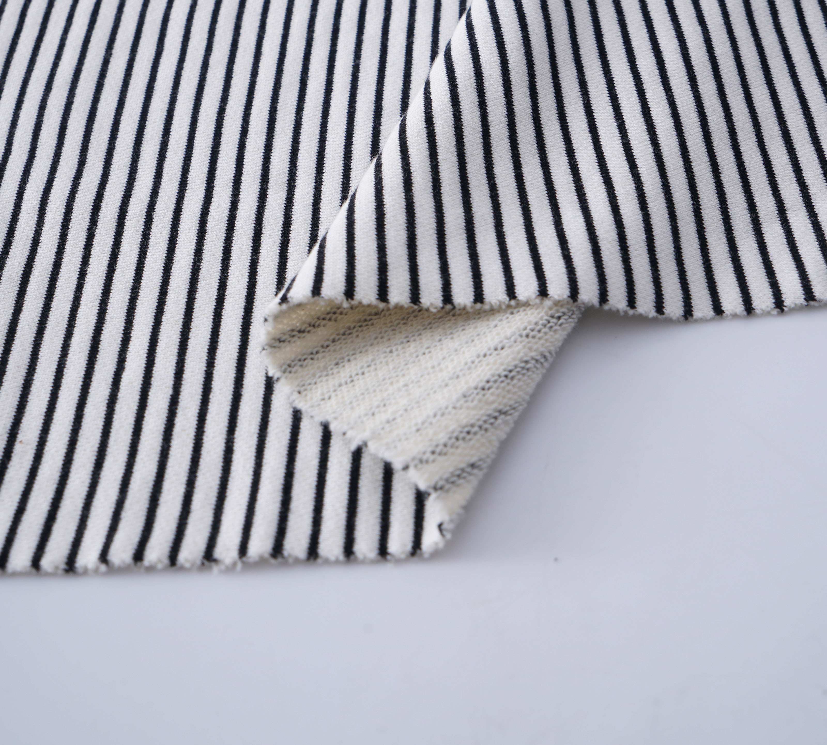100% Cotton Black And White Striped Fabric Soft French Terry Material 185cm