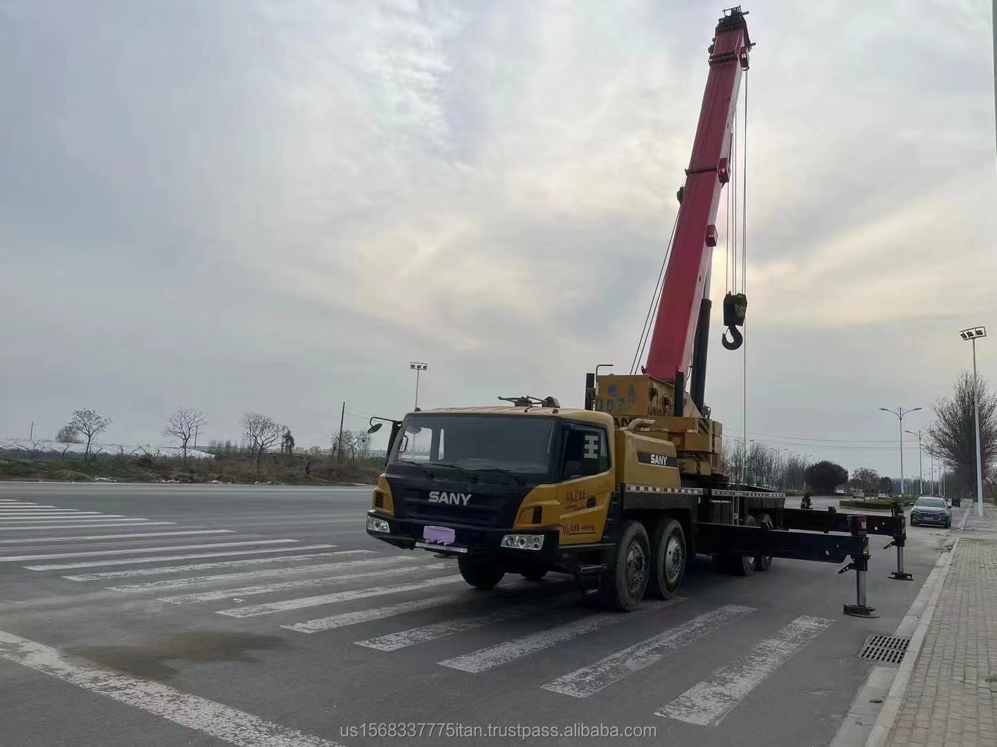 Used SANY 55 Ton Crane Excellent Performance Construction Machine with Hydraulic Valve