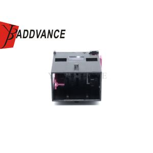 China 1J0937743 Electrical 10 Pin Male Electrical Wire To Board Connector For Car on sale